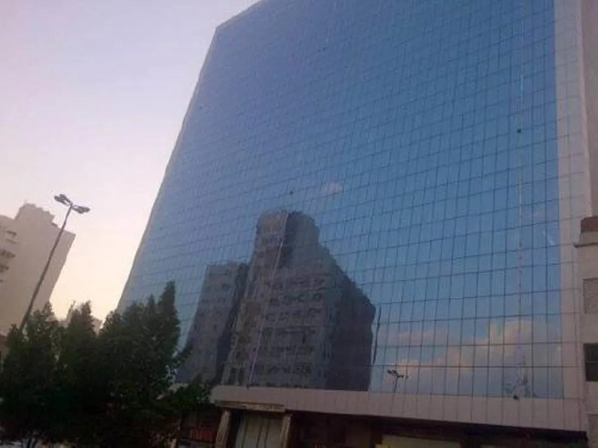 Fal Al Taj Hotel contacts